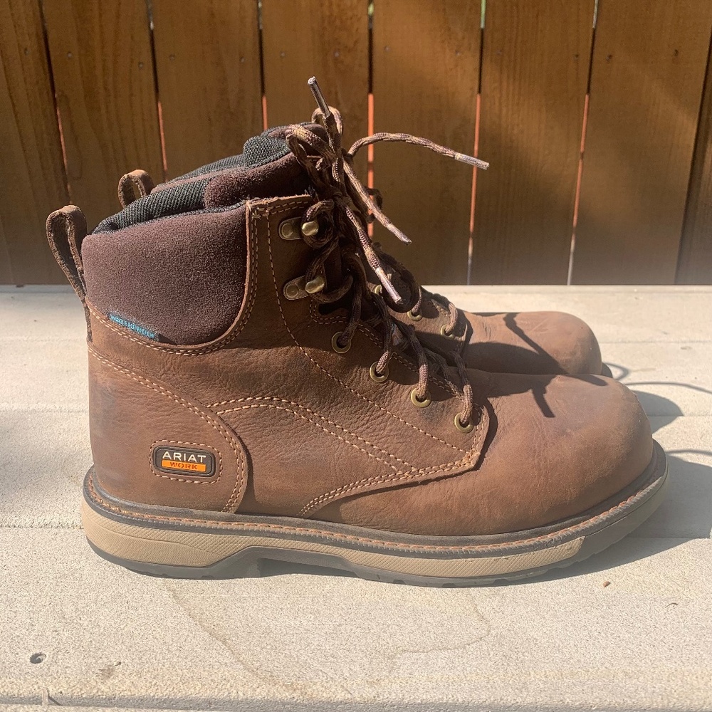 Ariat Riveter Women’s CSA Composite Toe Electrical Hazard Boots